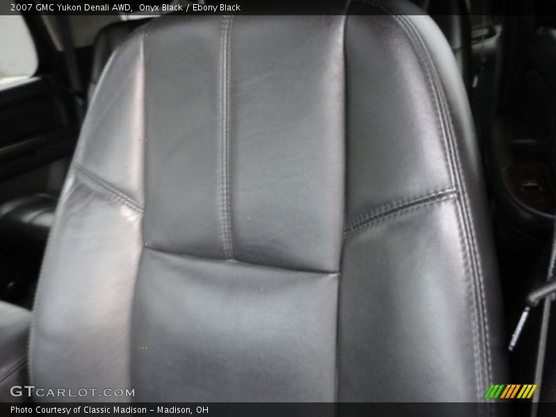 Onyx Black / Ebony Black 2007 GMC Yukon Denali AWD