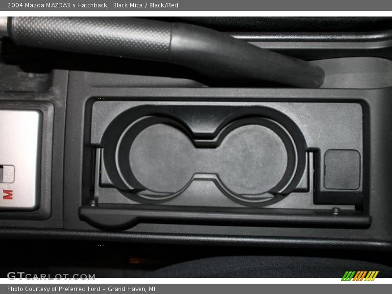 Black Mica / Black/Red 2004 Mazda MAZDA3 s Hatchback