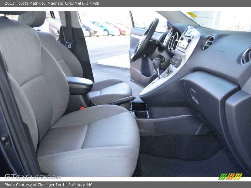 Magnetic Gray Metallic / Ash 2013 Toyota Matrix S