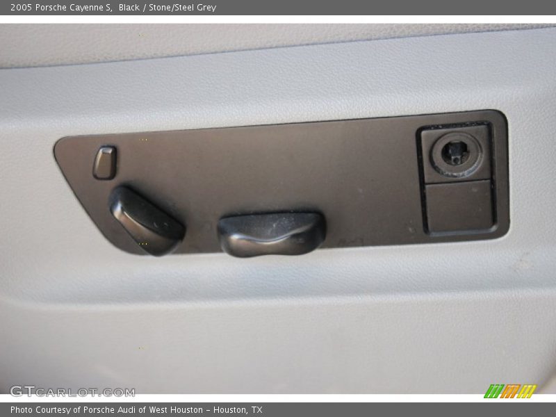 Black / Stone/Steel Grey 2005 Porsche Cayenne S