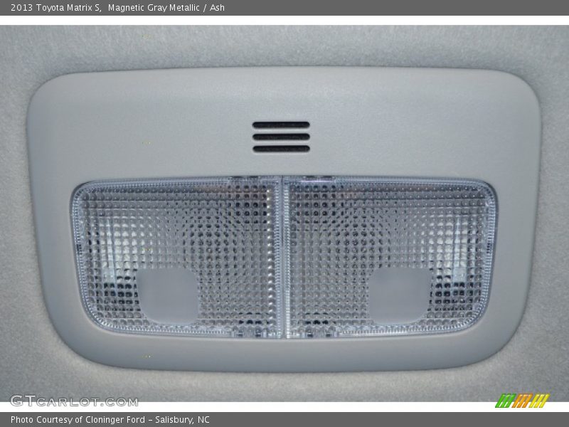 Magnetic Gray Metallic / Ash 2013 Toyota Matrix S