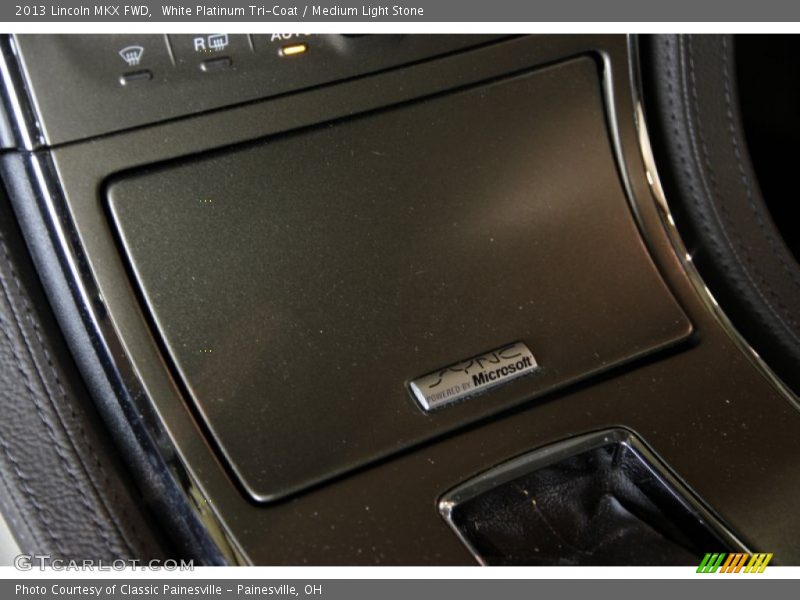 White Platinum Tri-Coat / Medium Light Stone 2013 Lincoln MKX FWD