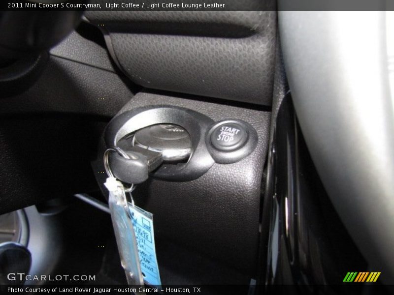 Light Coffee / Light Coffee Lounge Leather 2011 Mini Cooper S Countryman
