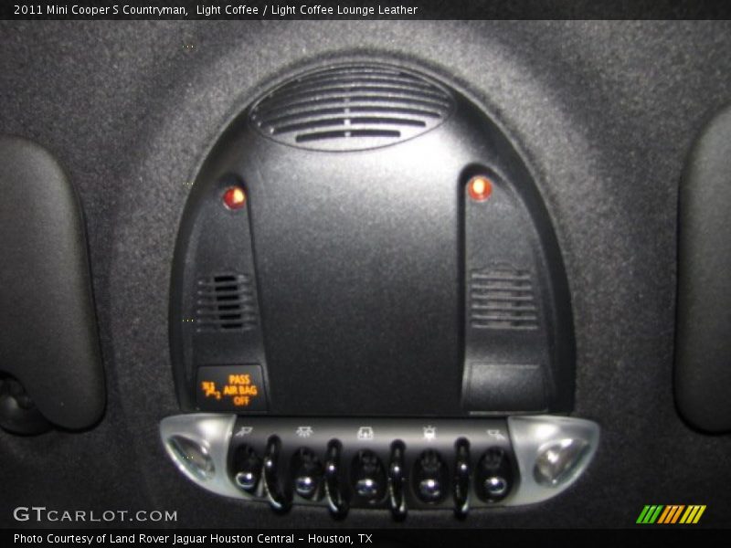Light Coffee / Light Coffee Lounge Leather 2011 Mini Cooper S Countryman