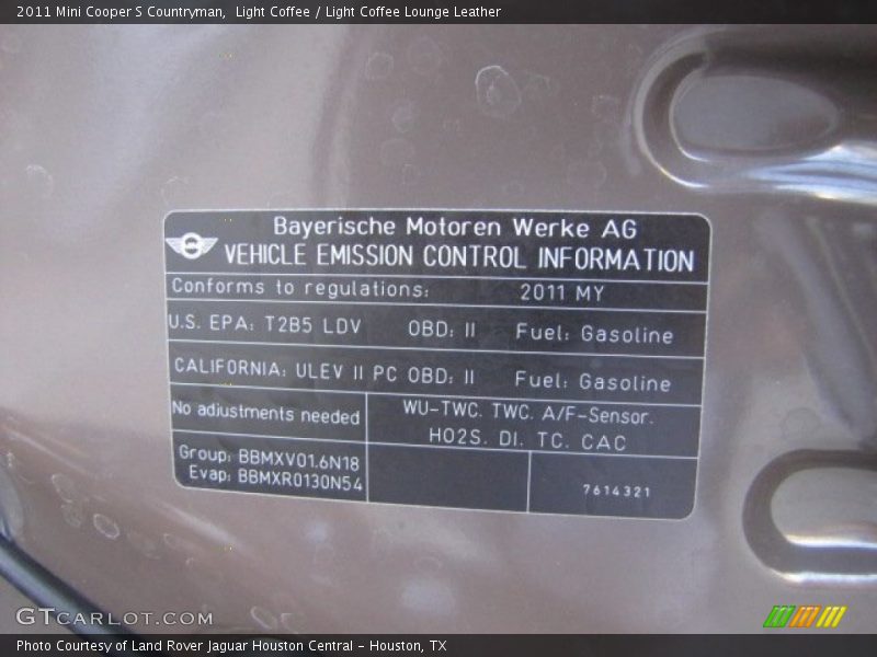 Light Coffee / Light Coffee Lounge Leather 2011 Mini Cooper S Countryman