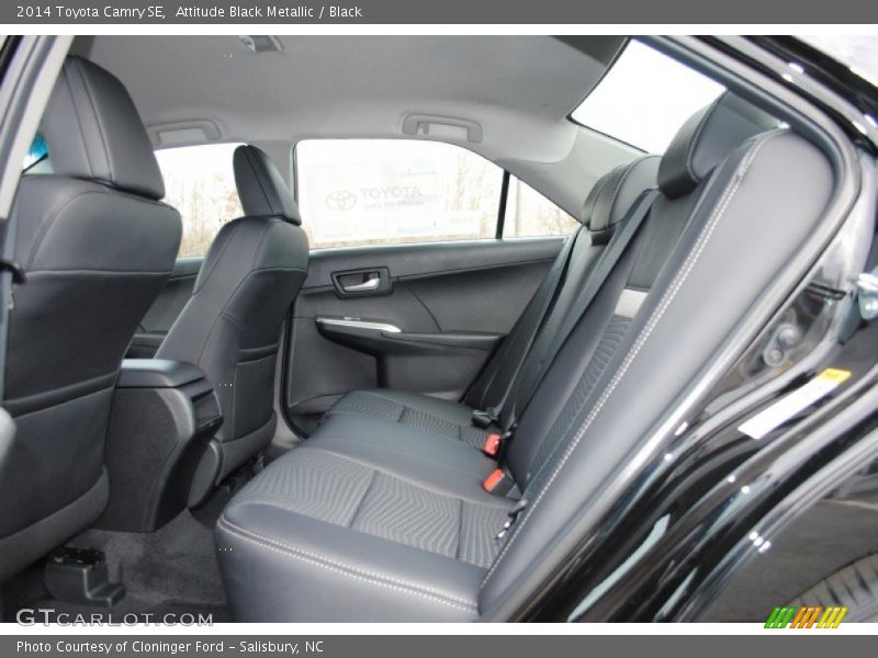 Attitude Black Metallic / Black 2014 Toyota Camry SE