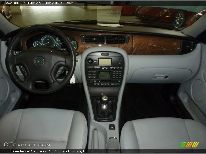 Dashboard of 2002 X-Type 2.5