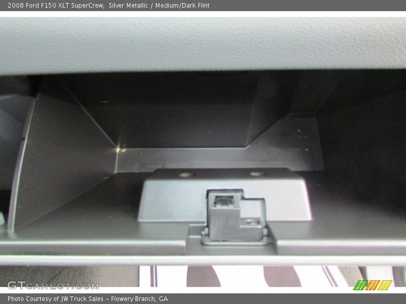 Silver Metallic / Medium/Dark Flint 2008 Ford F150 XLT SuperCrew