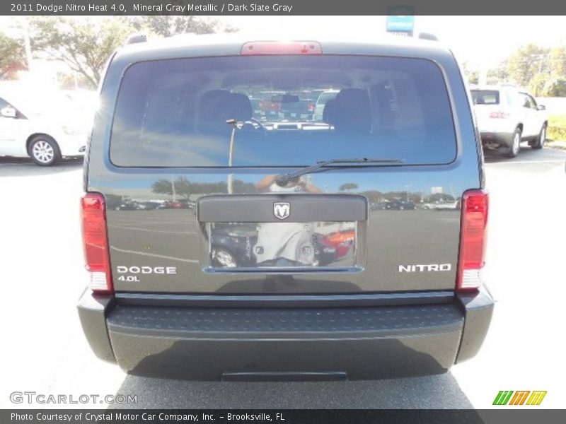 Mineral Gray Metallic / Dark Slate Gray 2011 Dodge Nitro Heat 4.0