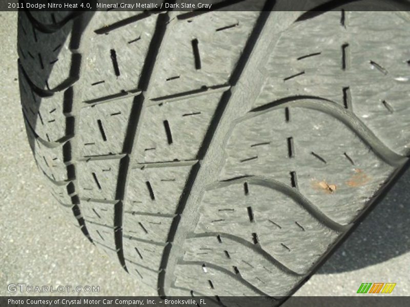 Mineral Gray Metallic / Dark Slate Gray 2011 Dodge Nitro Heat 4.0