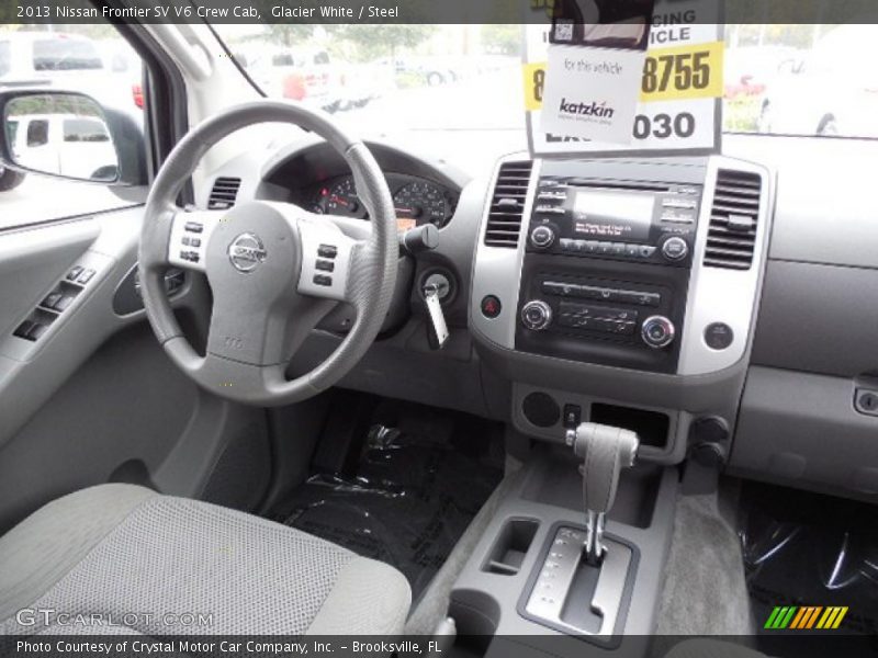 Glacier White / Steel 2013 Nissan Frontier SV V6 Crew Cab