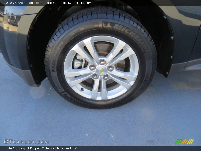 Black / Jet Black/Light Titanium 2010 Chevrolet Equinox LT