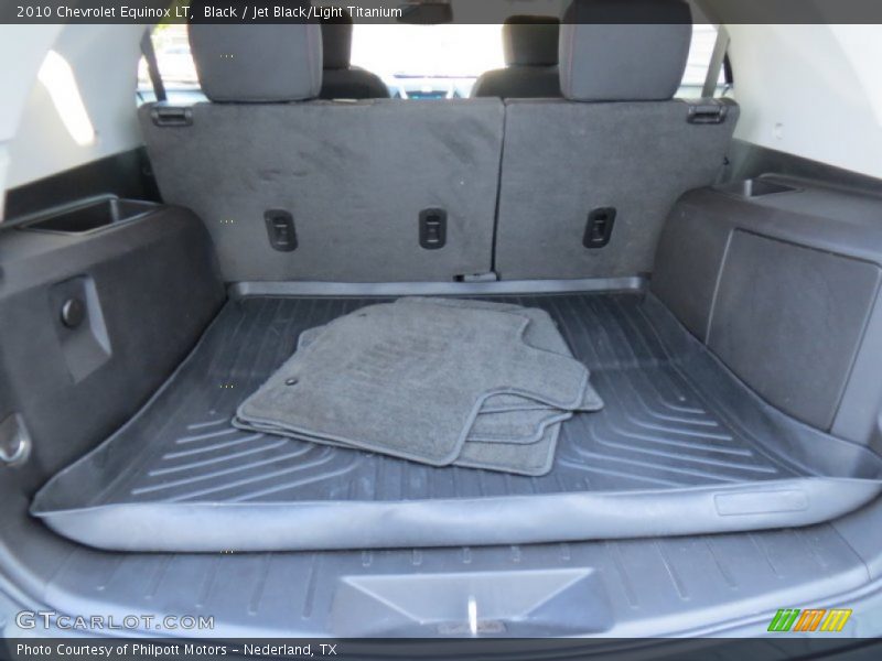 Black / Jet Black/Light Titanium 2010 Chevrolet Equinox LT