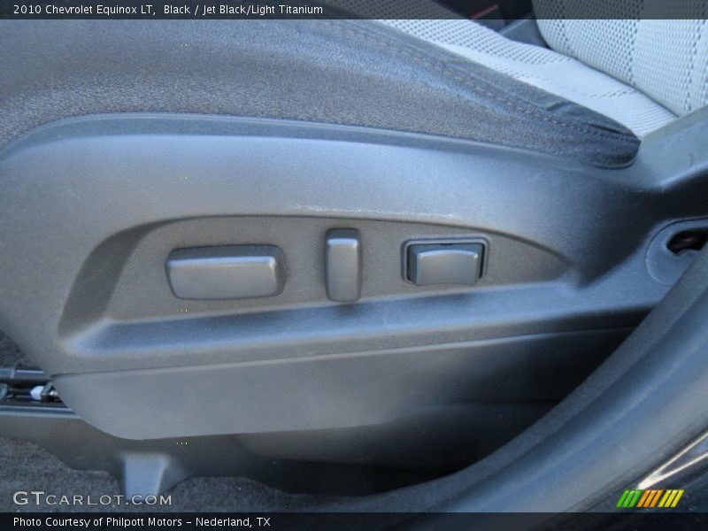 Black / Jet Black/Light Titanium 2010 Chevrolet Equinox LT