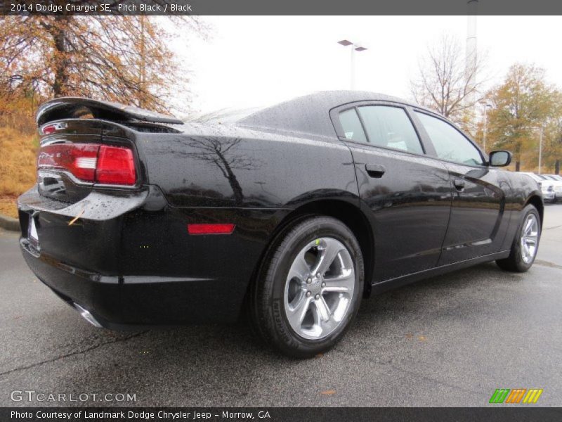 Pitch Black / Black 2014 Dodge Charger SE