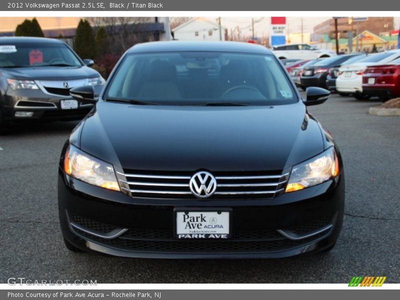 Black / Titan Black 2012 Volkswagen Passat 2.5L SE