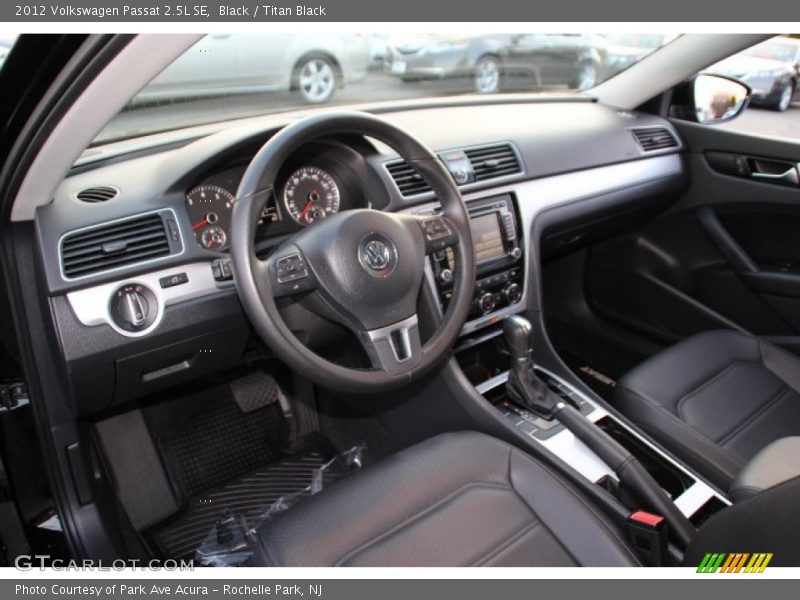 Black / Titan Black 2012 Volkswagen Passat 2.5L SE