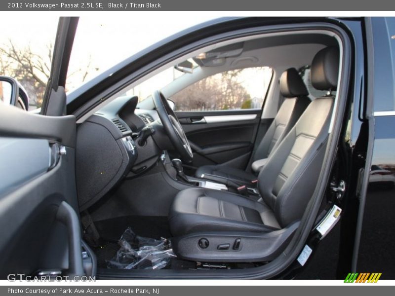Black / Titan Black 2012 Volkswagen Passat 2.5L SE