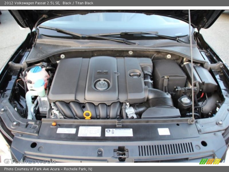 Black / Titan Black 2012 Volkswagen Passat 2.5L SE