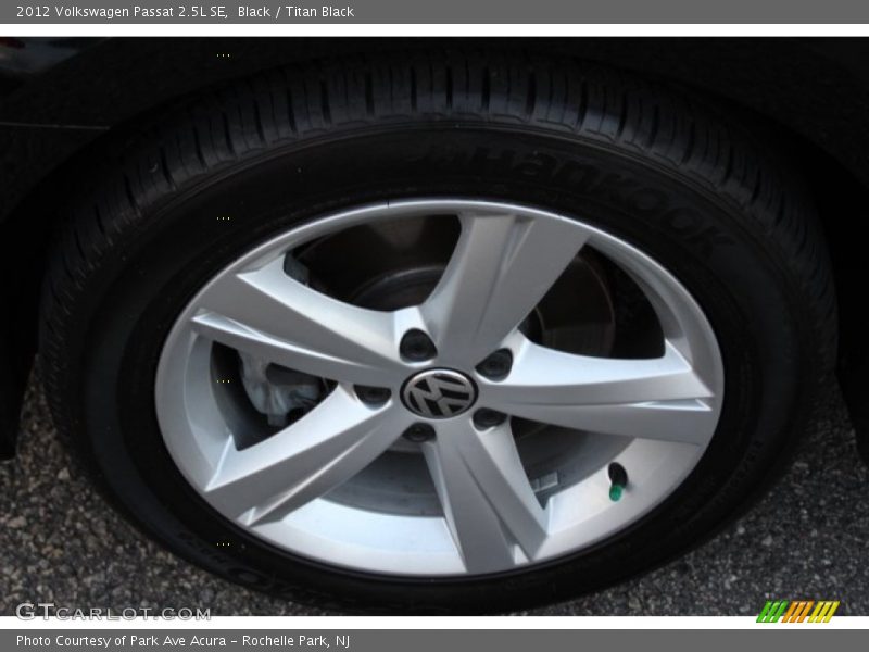 Black / Titan Black 2012 Volkswagen Passat 2.5L SE