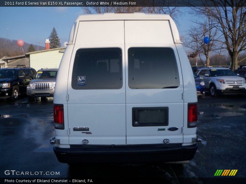 Oxford White / Medium Flint 2011 Ford E Series Van E150 XL Passenger