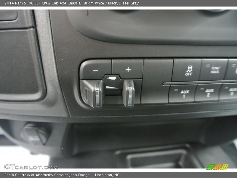 Bright White / Black/Diesel Gray 2014 Ram 5500 SLT Crew Cab 4x4 Chassis
