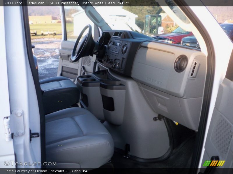 Oxford White / Medium Flint 2011 Ford E Series Van E150 XL Passenger