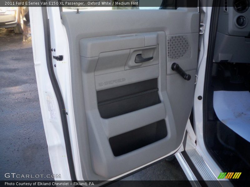 Oxford White / Medium Flint 2011 Ford E Series Van E150 XL Passenger
