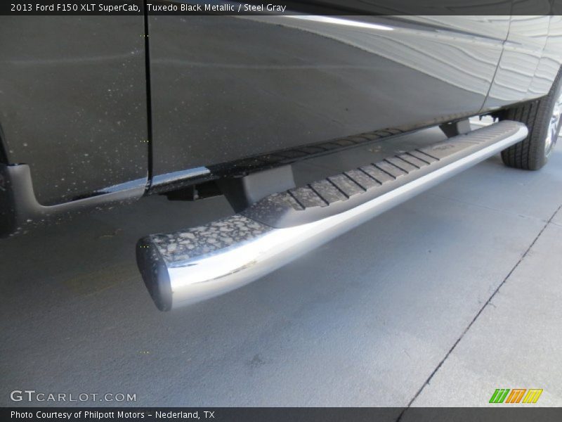 Tuxedo Black Metallic / Steel Gray 2013 Ford F150 XLT SuperCab