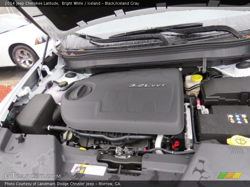 Bright White / Iceland - Black/Iceland Gray 2014 Jeep Cherokee Latitude