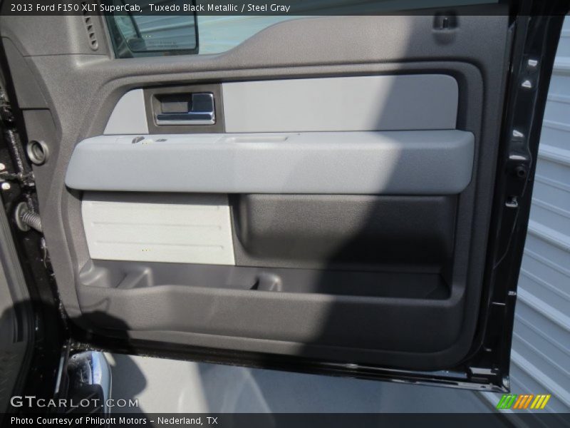 Tuxedo Black Metallic / Steel Gray 2013 Ford F150 XLT SuperCab