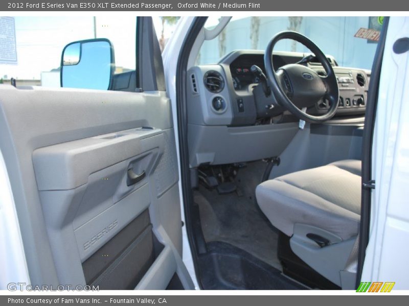 Oxford White / Medium Flint 2012 Ford E Series Van E350 XLT Extended Passenger