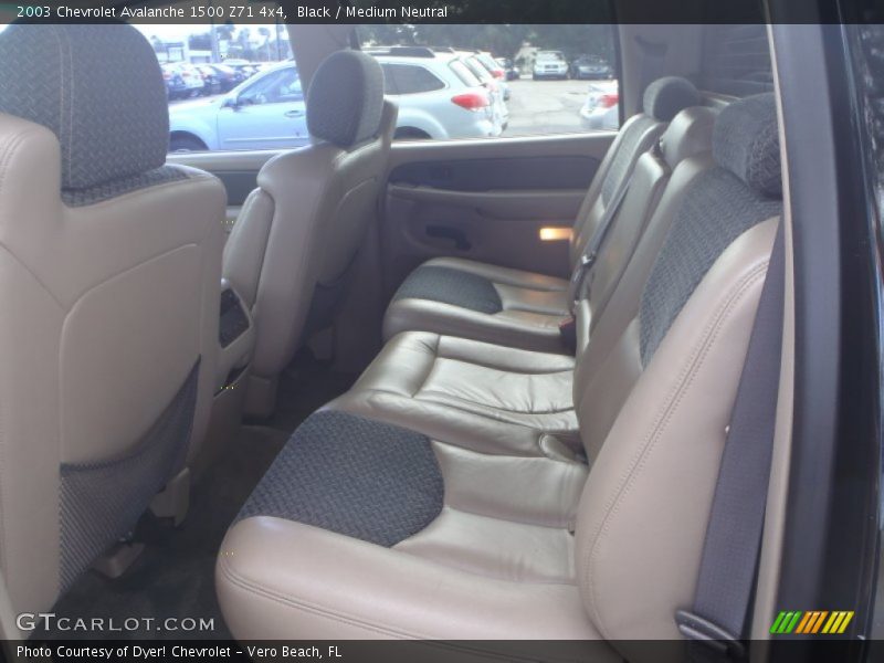 Black / Medium Neutral 2003 Chevrolet Avalanche 1500 Z71 4x4