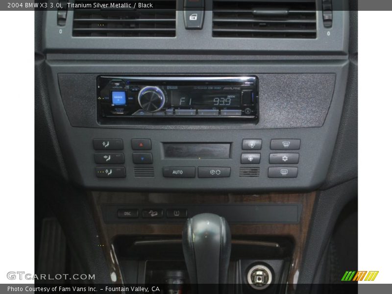 Titanium Silver Metallic / Black 2004 BMW X3 3.0i