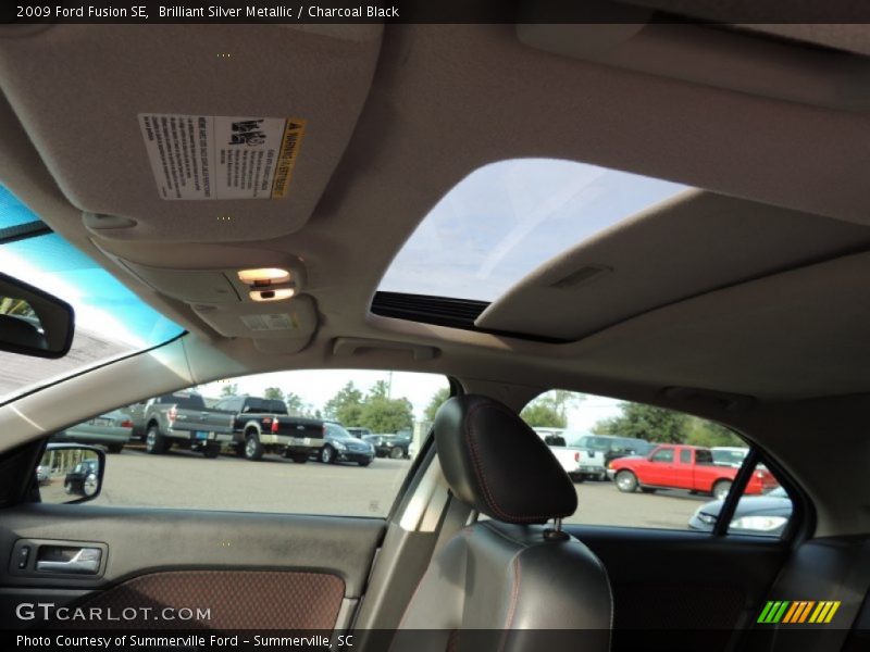 Brilliant Silver Metallic / Charcoal Black 2009 Ford Fusion SE