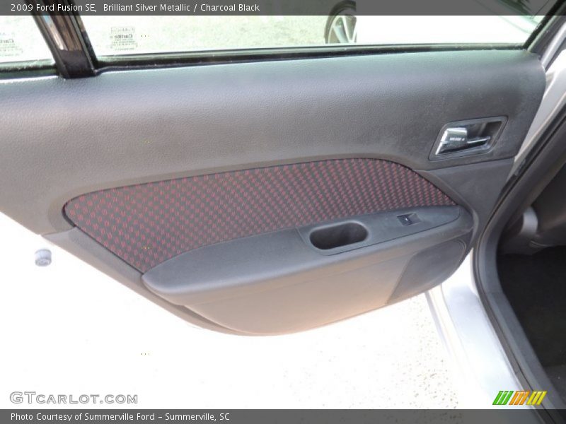 Brilliant Silver Metallic / Charcoal Black 2009 Ford Fusion SE