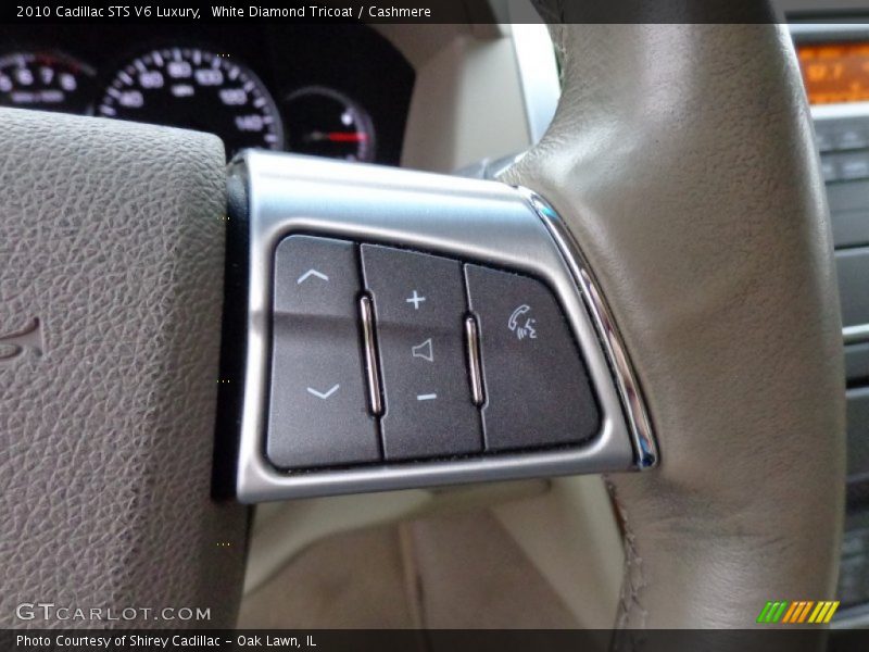 Controls of 2010 STS V6 Luxury