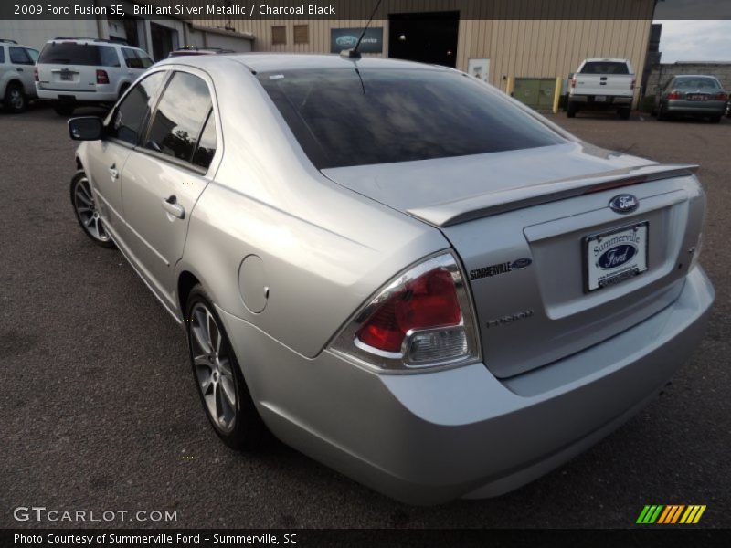 Brilliant Silver Metallic / Charcoal Black 2009 Ford Fusion SE