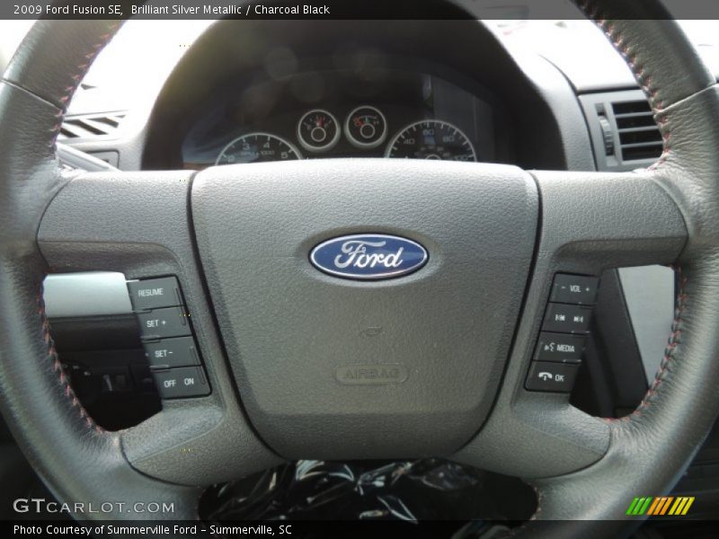 Brilliant Silver Metallic / Charcoal Black 2009 Ford Fusion SE