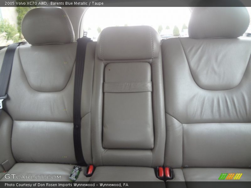 Barents Blue Metallic / Taupe 2005 Volvo XC70 AWD