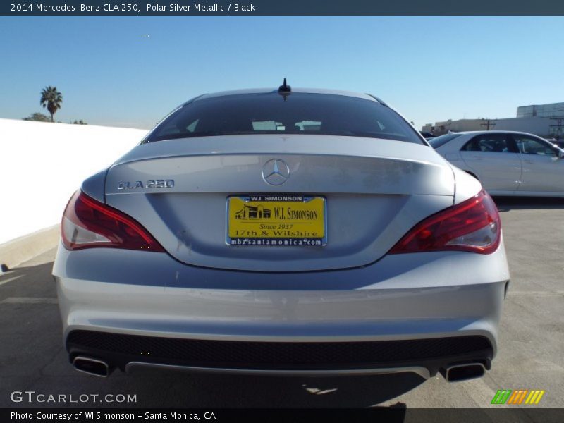 Polar Silver Metallic / Black 2014 Mercedes-Benz CLA 250