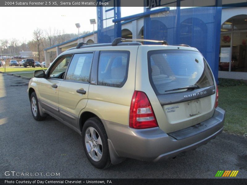 Sierra Gold Metallic / Beige 2004 Subaru Forester 2.5 XS