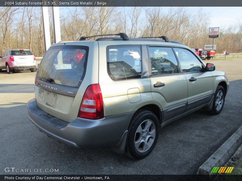 Sierra Gold Metallic / Beige 2004 Subaru Forester 2.5 XS
