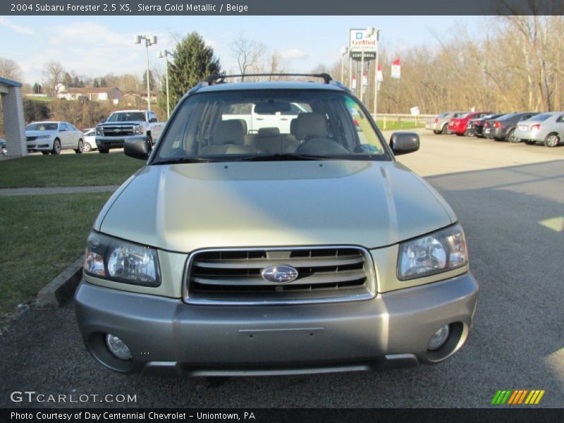 Sierra Gold Metallic / Beige 2004 Subaru Forester 2.5 XS