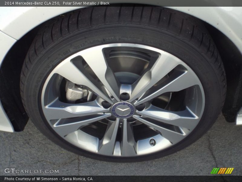 Polar Silver Metallic / Black 2014 Mercedes-Benz CLA 250