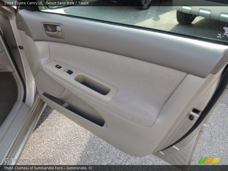 Desert Sand Mica / Taupe 2004 Toyota Camry LE