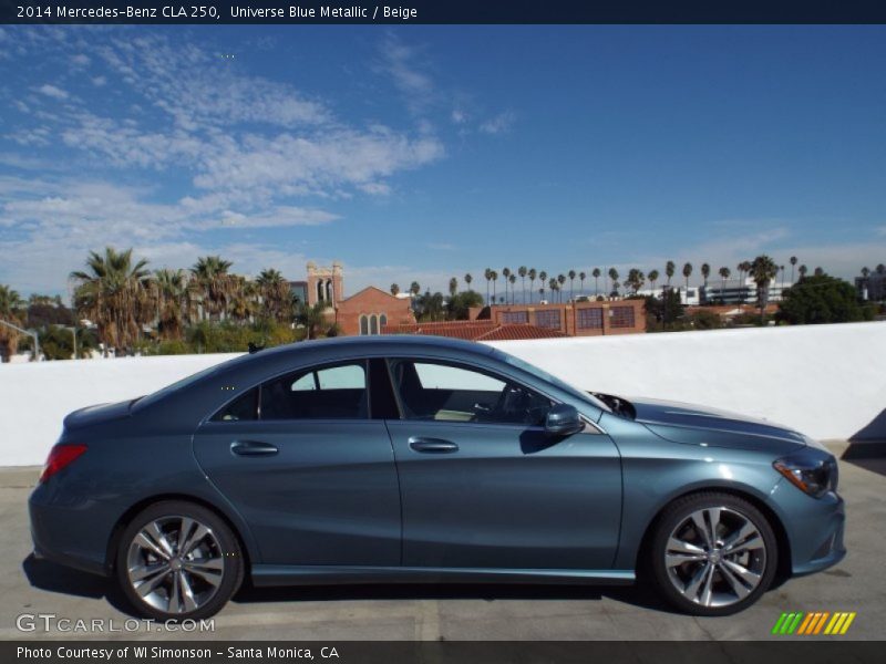 Universe Blue Metallic / Beige 2014 Mercedes-Benz CLA 250