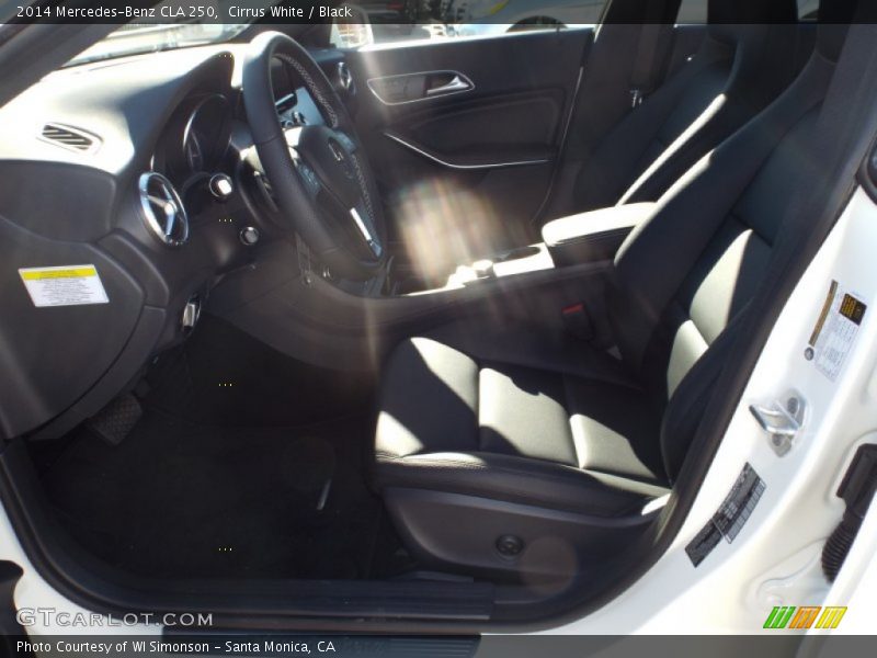 Cirrus White / Black 2014 Mercedes-Benz CLA 250
