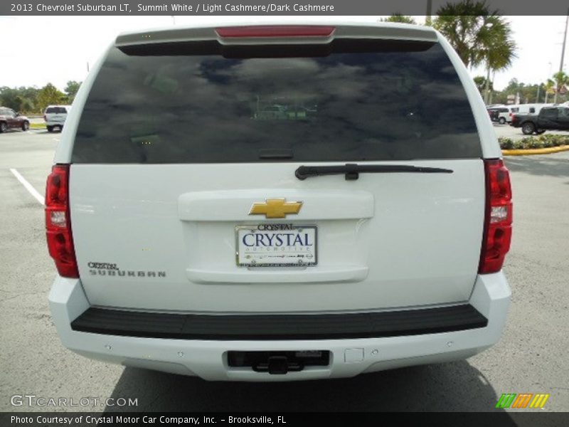 Summit White / Light Cashmere/Dark Cashmere 2013 Chevrolet Suburban LT