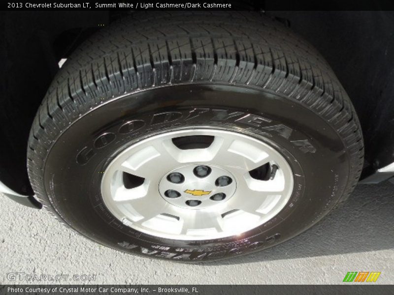 Summit White / Light Cashmere/Dark Cashmere 2013 Chevrolet Suburban LT